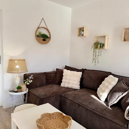 Normandie House With Pond Holiday home *