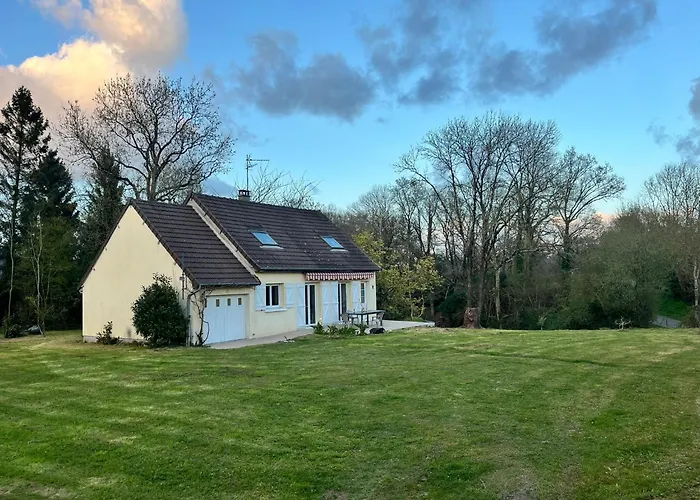 Normandie House With Pond Holiday home